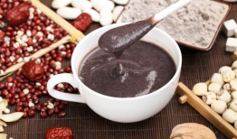 核桃黄豆黑芝麻豆浆,核桃黄豆黑芝麻豆浆，健康生活新选择