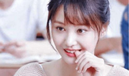 穿越娱乐圈吃瓜爽文,吃瓜成瘾，爽文人生